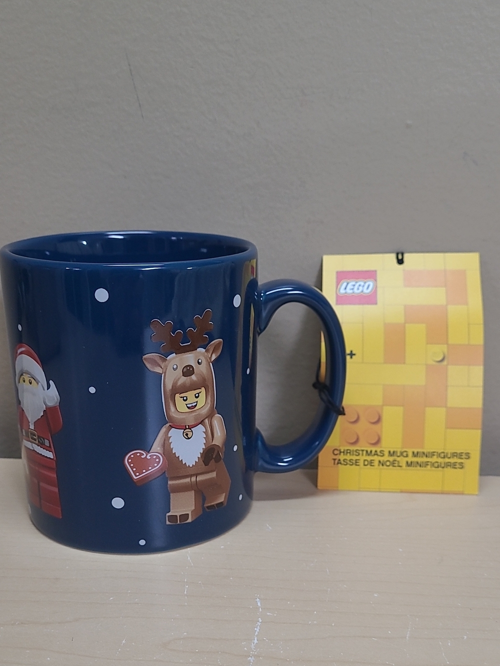 LEGO Christmas Navy Blue Elf/Santa/Reindeer/Snowman Minifigure 10oz Mug NWT